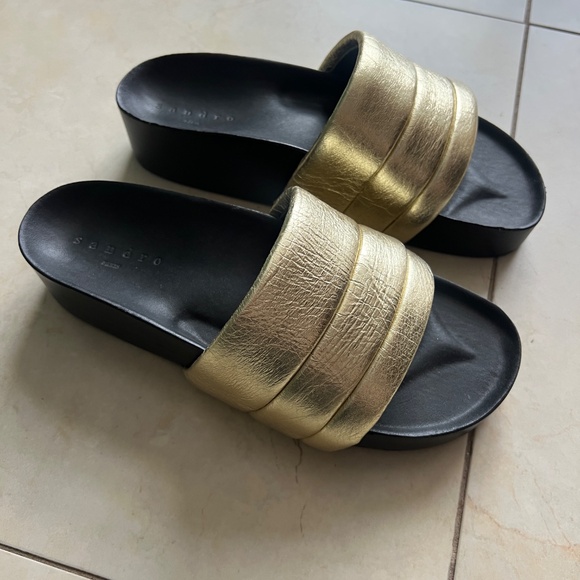 Sandro Metallic Gold Platform Slides - Picture 4 of 6